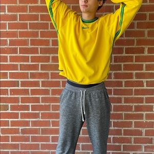 Nike thermafit sweatshirt